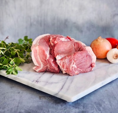 Свинина отбивная 400 г - купить в Центральной Усадьбе